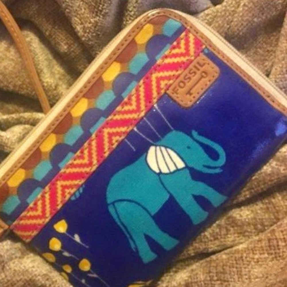 Fossil Wristlet